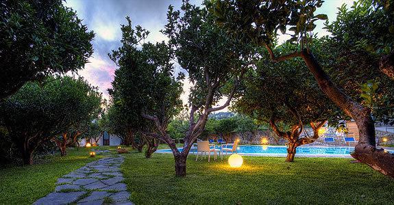 Appartamenti Le Pleiadi - Succhivo D'Ischia Sant'Angelo  ภายนอก รูปภาพ